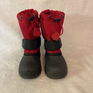 KAMIK WINTER BOOTS BOYS SIZE 8